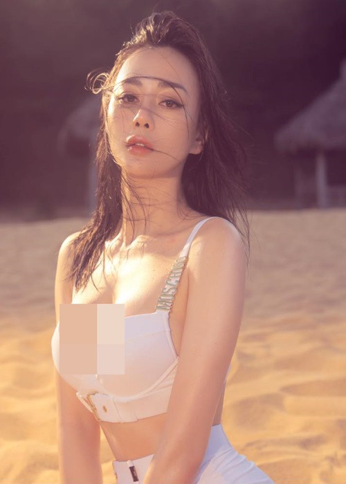 Nửa năm qua, cô tự tay chuẩn bị mọi thứ từ xây dựng nhà xưởng, đào tạo đội ngũ nhân viên, thiết kế các bộ sưu tập, lên mẫu, kiểm soát dây chuyền sản xuất.