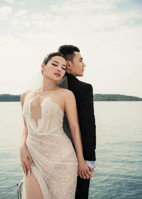 Nhiều người cho rằng Phương Trinh Jolie là cô dâu hở bạo nhất showbiz Việt. Ảnh: FBNV