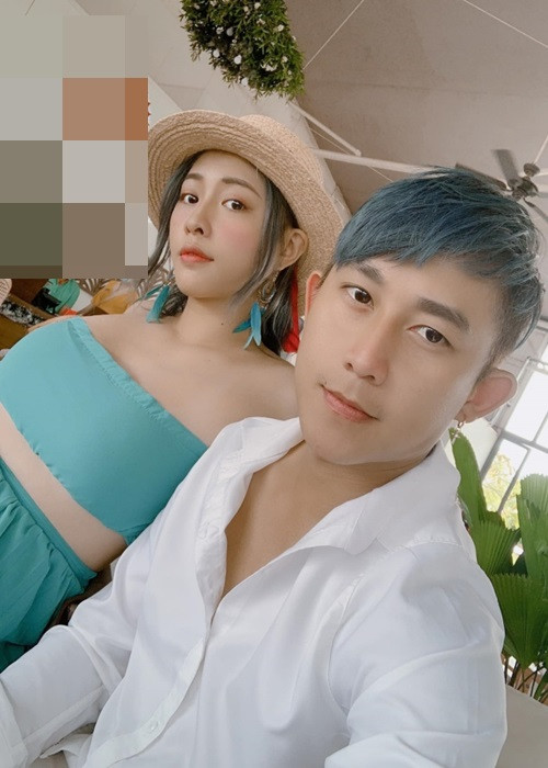 Nhiều người đặt nghi vấn hôn nhân của Hồ Gia Hùng gặp trục trặc sau khi vợ của nam ca sĩ ném vỡ ảnh cưới. Ảnh: FBNV