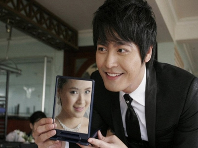 Trong cuộc phỏng vấn với Đẹp năm 2012, Phan Anh cho hay, khi diễn vai Thế Hiển, vì là tay ngang, anh diễn hơi bị cường điệu. Ảnh: Dân Việt