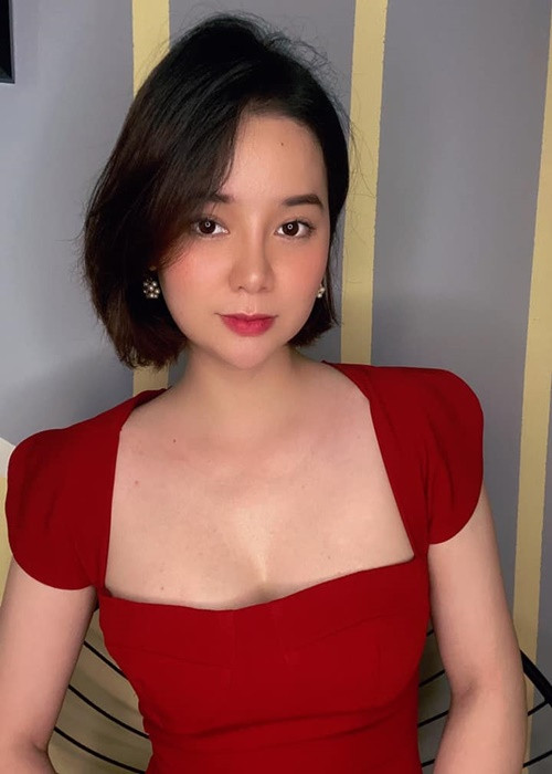 Nữ diễn viên vừa hoạt động nghệ thuật vừa kinh doanh. Ảnh: FBNV