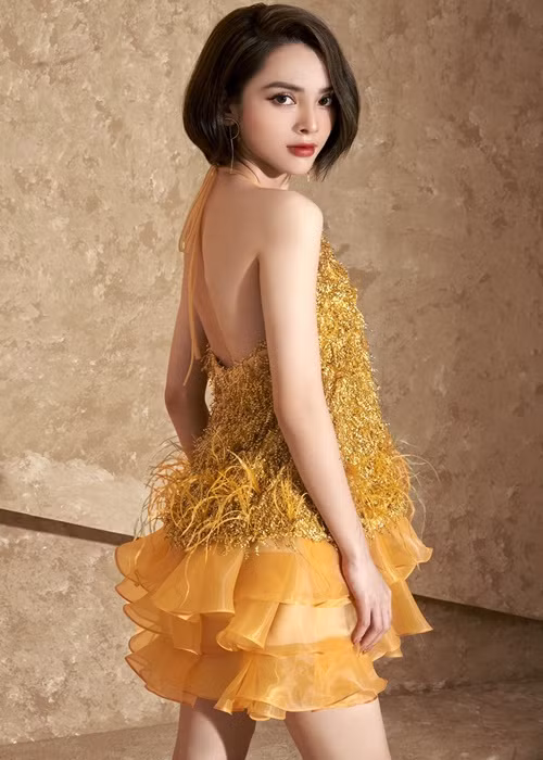 Nữ chính phim “Lối nhỏ vào đời” được khen ngợi sở hữu nhan sắc mặn mà, quyến rũ của "gái một con". Ảnh: FBNV