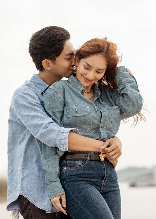 Vì sao Khánh Thi khiến chồng kém chục tuổi ngày càng si mê? Vi sao Khanh Thi khien chong kem chuc tuoi ngay cang si me?