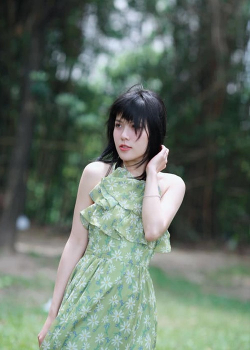 Trên VTC News, nữ diễn viên phim “ Hương vị tình thân” chia sẻ, cô sẽ không sử dụng mạng xã hội bởi vậy, trước mắt, cô chưa sẵn sàng để đối mặt với truyền thông và hứa hẹn sẽ chia sẻ nhiều hơn khi quay trở lại.