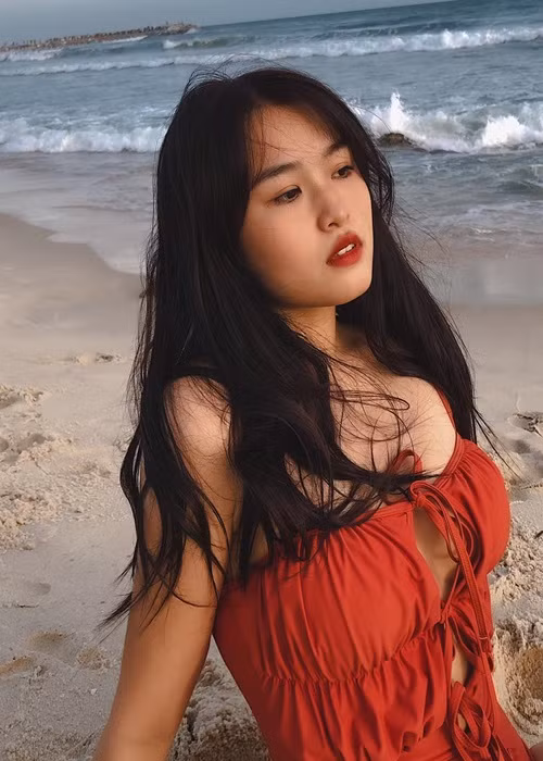 Con gái của Hoàng Mập có gương mặt xinh không kém một hot girl.