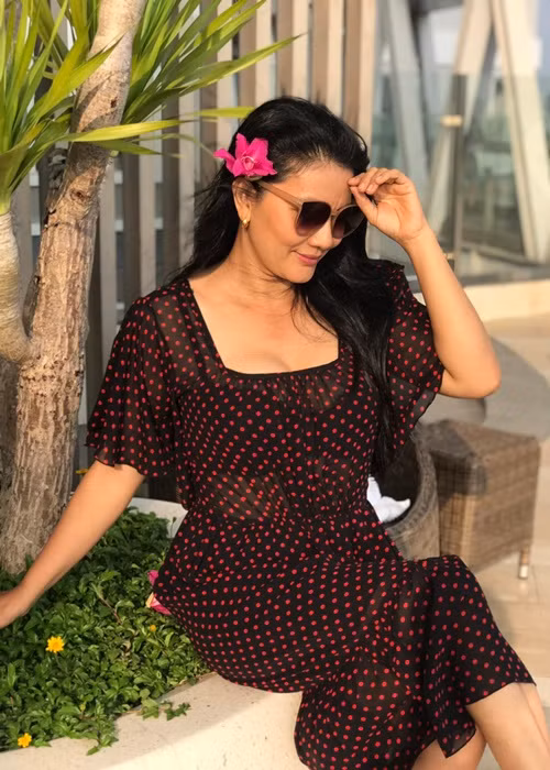 Kiều Trinh kết hôn năm 18 tuổi. Đó là lần duy nhất cô đăng ký kết hôn. Sau nhiều lần đổ vỡ, Kiều Trinh không muốn có thêm người đàn ông nào bước vào cuộc đời mình nữa. Ảnh: FBNV