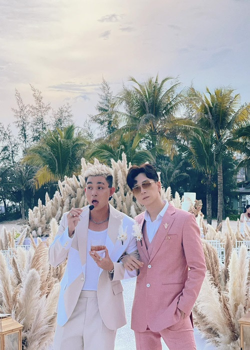 Ngô Kiến Huy cũng dự đám cưới. Ảnh: FBNV