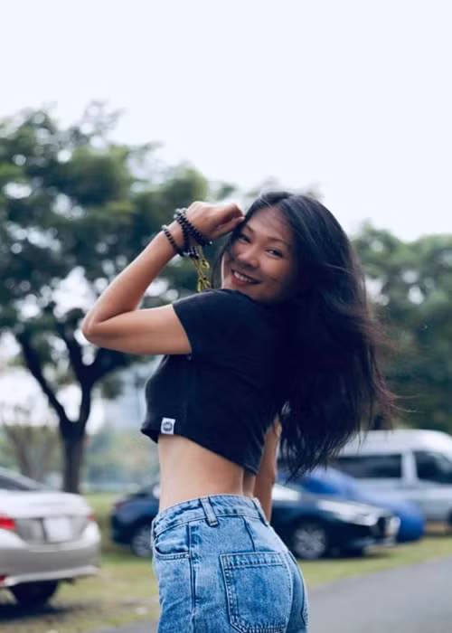 Top 10 Hoa hậu Việt Nam 2000 yêu thích trang phục hở eo.