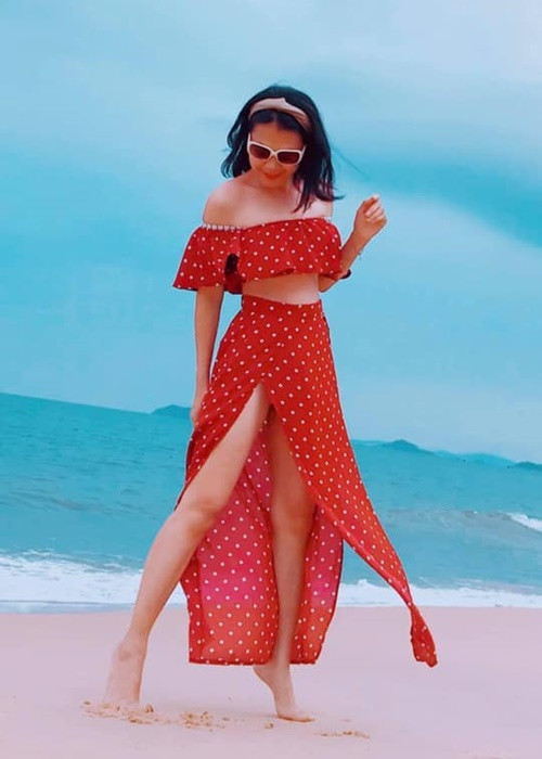 Trong cuộc phỏng vấn với Dân Việt năm 2020, Y Nhung tâm sự, khi chưa đọc kịch bản, cô sẽ thấy sợ và ngại cảnh khỏa thân. Nhưng khi đọc rồi, cô sẽ phân tích nhân vật đó như thế nào, hiểu điều đó sâu sắc ra sao, Y Nhung sẽ sẵn sàng làm.