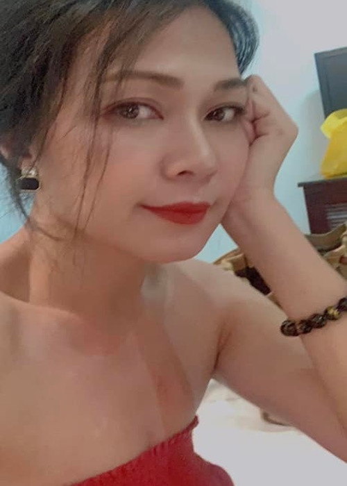 Nữ diễn viên sở hữu vóc dáng săn chắc dù qua một lần sinh nở.