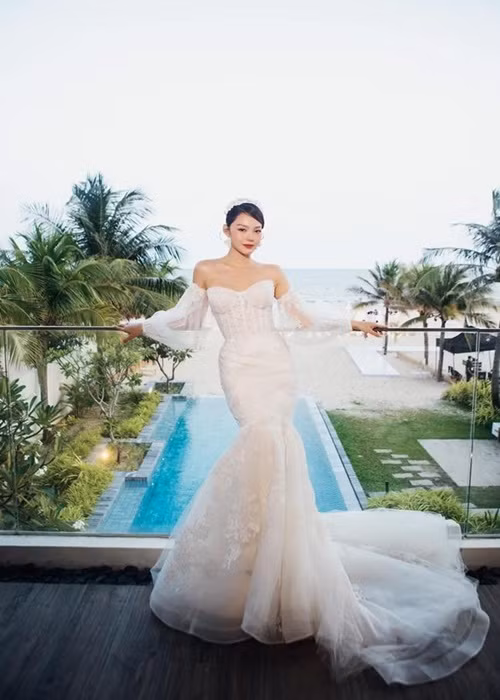 Đám cưới của nữ ca sĩ tổ chức trên biển tại Vũng Tàu. Ảnh: Tiền Phong