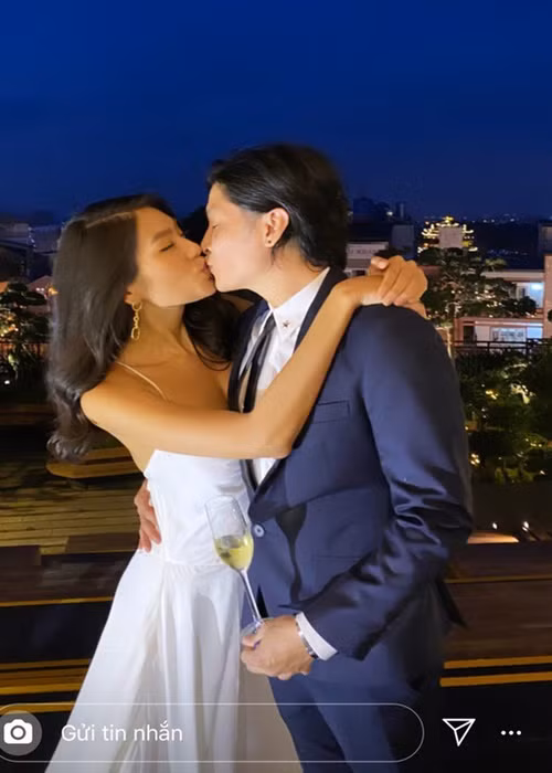 Người đẹp cho biết bản thân học được nhiều điều hay từ Bảo Long, giúp cô trưởng thành hơn trong suy nghĩ và công việc. Ảnh: Saostar