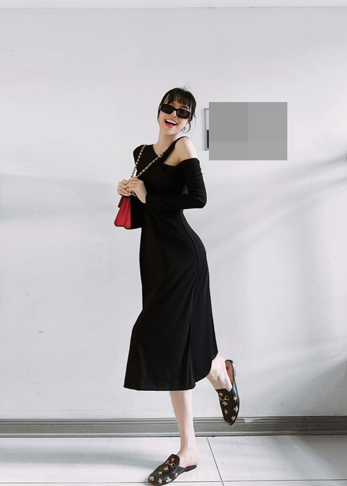 Hiện tại, trên trang cá nhân, Khả Trang thường xuyên cập nhật hình ảnh cuộc sống đời thường.