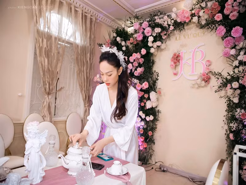 Nữ ca sĩ thắt chặt an ninh của lễ gia tiên để đảm bảo sự riêng tư.