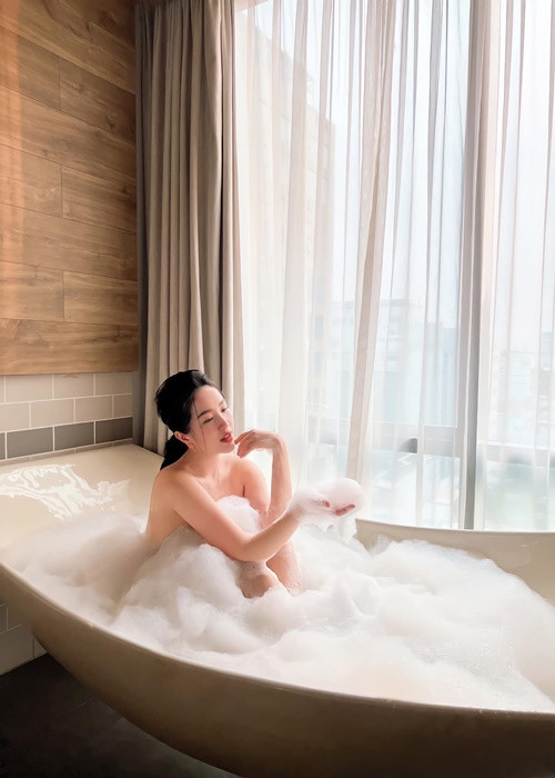 Thời gian qua, Bảo Thy lên tiếng phủ nhận tin đồn giải nghệ.