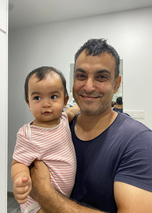 Nữ ca sĩ bày tỏ cảm thấy “bất công” vì con gái không giống mẹ một chút nào về vẻ ngoài.