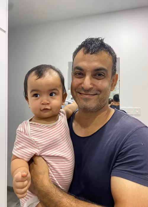 Nữ ca sĩ bày tỏ cảm thấy “bất công” vì con gái không giống mẹ một chút nào về vẻ ngoài.