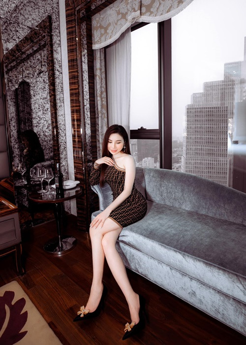 Hoàng Dung cho biết, từ nhỏ cô đã thích mặc đẹp.