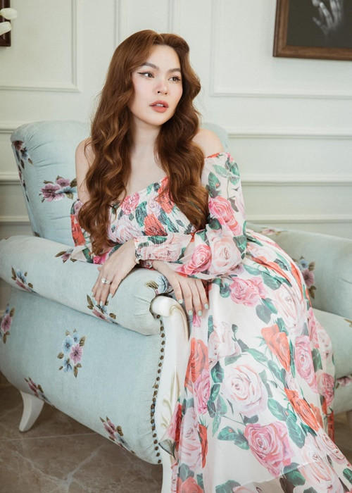 Sau khi ly hôn, Phương Lê bớt vào bếp, mua quà tặng bản thân nhiều hơn.