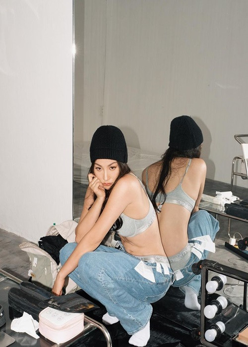 Nhờ tập luyện, số đo vòng ba của Yaya Trương Nhi tăng từ 90cm lên 93cm.