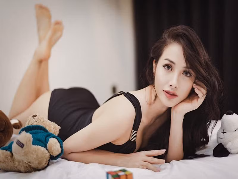 Nữ diễn viên "Nhà có 5 nàng tiên" từng tâm sự, nhiều người có cái nhìn phiến diện về cô chỉ vì cô nổi loạn, gợi cảm.