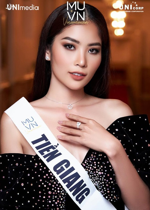 Nguyễn Thị Lệ Nam từng lọt top 10 cuộc thi The Face 2018, đoạt giải quán quân cuộc thi Người mẫu thời trang Việt Nam 2018. Hiện tại, chị gái của Nam lọt top 41 Hoa hậu Hoàn vũ Việt Nam.