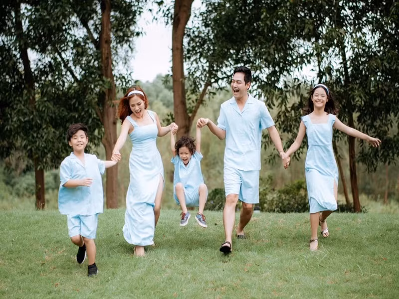 Hai con trai MC Phan Anh là Bảo Minh và Nhật Minh rất kháu khỉnh.