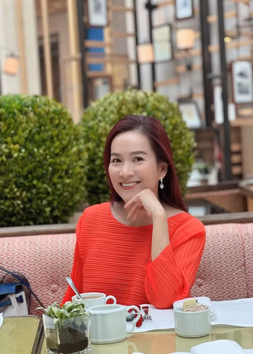 Nữ doanh nhân kết hôn với Bình Minh đã được 14 năm.