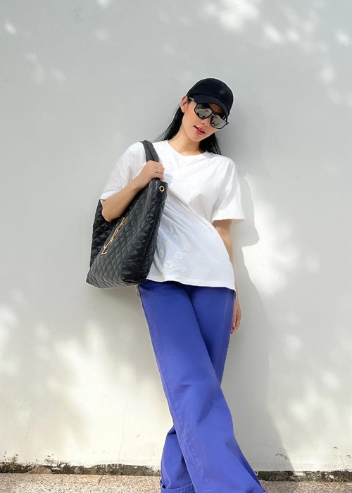 Dù bận rộn đến mấy, Minh Hằng vẫn về nhà nấu cơm cho chồng. Ảnh: FBNV