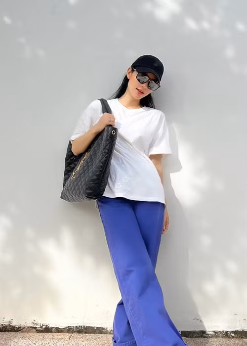 Dù bận rộn đến mấy, Minh Hằng vẫn về nhà nấu cơm cho chồng. Ảnh: FBNV