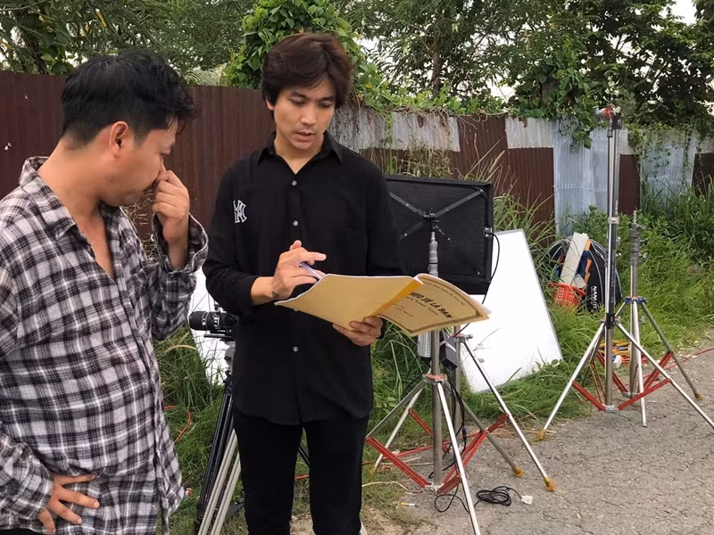 Đầu năm 2022, Tim khoe chính thức đỗ vào ngành Đạo diễn điện ảnh - truyền hình của trường Đại học Sân khấu - Điện ảnh Thành phố Hồ Chí Minh với số điểm 22,5.