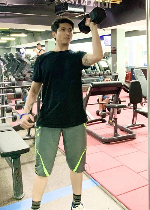 Hậu ly hôn, nam ca sĩ chưa công khai hẹn hò ai.