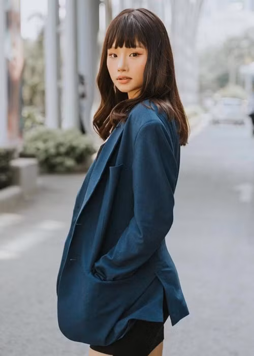 “Hiện chúng tôi vẫn giữ quan hệ bình thường, xem chuyện tình đã qua là những kỷ niệm đẹp”, Miu Lê tiết lộ về mối quan hệ giữa cô và tình cũ. Ảnh: FBNV