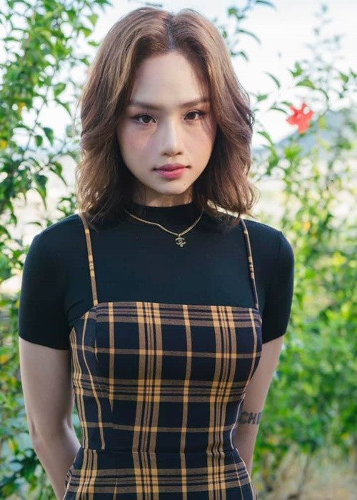 Miu Lê cũng trải lòng chuyện tình cảm trên truyền thông. Trong một bài phỏng vấn, cô cho biết, "một nửa" của mình là người đàn ông ngoan ngoãn và có đạo đức.Ảnh: FBNV