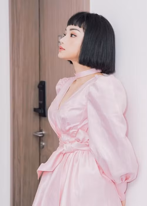 Năm 2018, trong cuộc phỏng vấn với Zing, Miu Lê cho biết, cô và người yêu chia tay đã được 1 năm. Mối quan hệ đổ vỡ khiến cô rất buồn. Ảnh: FBNV