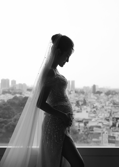 Về tình trạng sức khỏe hiện tại, Karen Nguyễn cho hay nhờ có ông xã bên cạnh cùng với sự hỗ trợ của mọi người xung quanh nên cô cũng đỡ vất vả hơn phần nào. Ảnh: FBNV