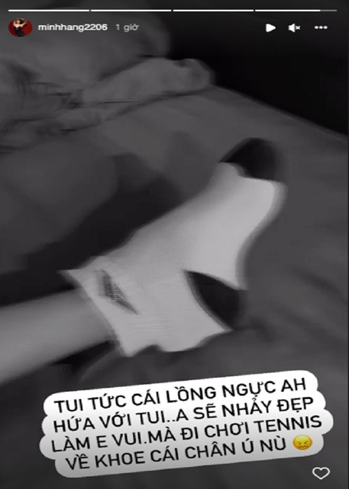 Không may, chồng sắp cưới của Minh Hằng bị thương ở chân sau khi chơi thể thao. Trước sự cố của nửa kia, nữ ca sĩ vừa giận vừa thương, lo lắng cho tiết mục nhảy mà cả hai cất công chuẩn bị cho đám cưới của mình. Ảnh: Đời sống pháp luật