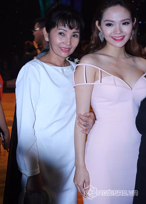 Minh Hằng thừa hưởng nhiều nét đẹp của mẹ. Ảnh: Gia đình Việt Nam