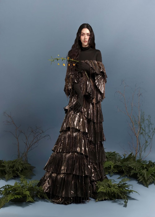 Sắp tới, Tường San sẽ cùng đồng hành với top 3 đương nhiệm tham gia các hoạt động của vòng chung kết Hoa hậu Thế giới Việt Nam 2022 diễn ra tại Quy Nhơn (Bình Định).