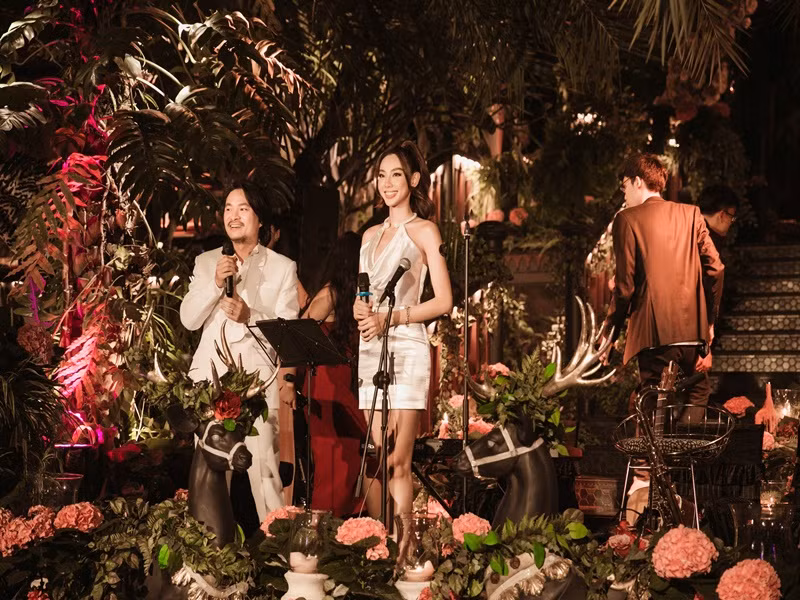 Sau khi đăng quang Hoa hậu Hòa bình Quốc tế 2021, Thùy Tiên có lịch trình vô cùng bận rộn.