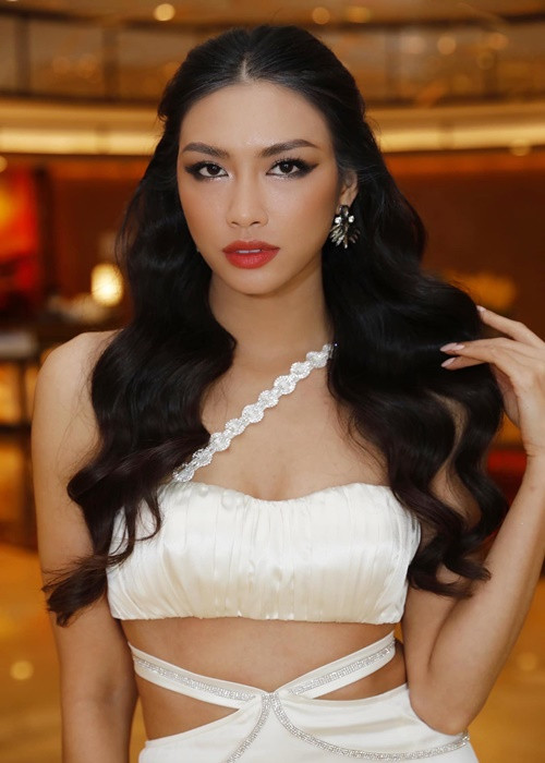 Nguyễn Oanh phân trần, cả ba không bàn bạc với nhau trước về tuyến đi nên gặp sự cố không mong muốn.