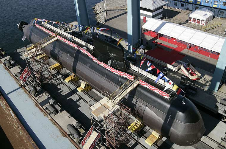 Singapore cũng sở hữu lực lượng tàu ngầm gồm 4 chiếc lớp Challenger và Archer mua lại từ Thụy Điển. Tương lai, hải quân nước này sẽ nhận thêm 2 tàu ngầm cỡ lớn Type 218SG cực kỳ hiện đại nhập khẩu từ Đức.