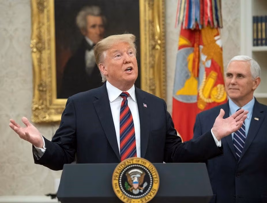 Tong thong Trump quyet cao buoc Trung Quoc thao tung tien te: Vi sao?