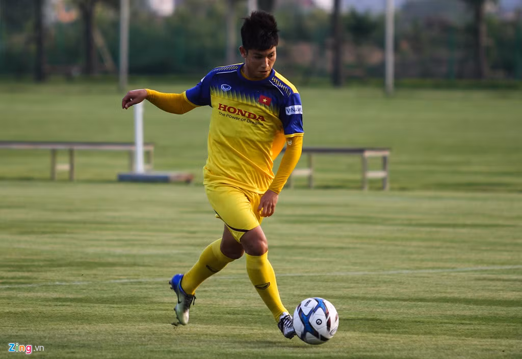 Tien dao U22 Viet Nam dut diem 