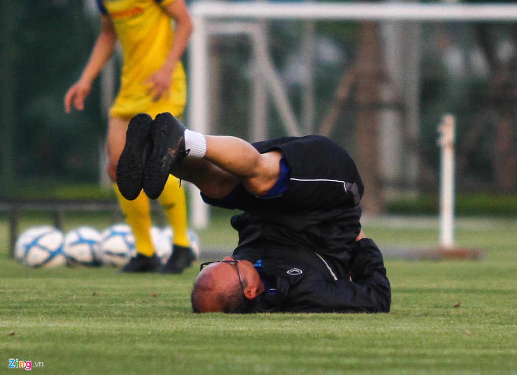 Tiền đạo U22 Việt Nam dứt điểm "dở", thầy Park "điên đầu" - Hình 9 Tien dao U22 Viet Nam dut diem