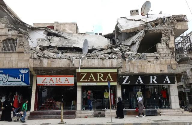 Người phát ngôn của IRGC Mezan Sharif đã bác bỏ những tin đồn vô căn cứ nhằm vào tướng Hajizad, và tố cáo kẻ thù của Iran “theo đuổi những ảo tưởng và tham vọng của họ, bằng cách tạo ra và lan truyền tin tức về cái chết của Hajizad”; ông Sharif còn cho biết, Tướng Hajizad rất khỏe mạnh và đang thực hiện các nhiệm vụ của mình.