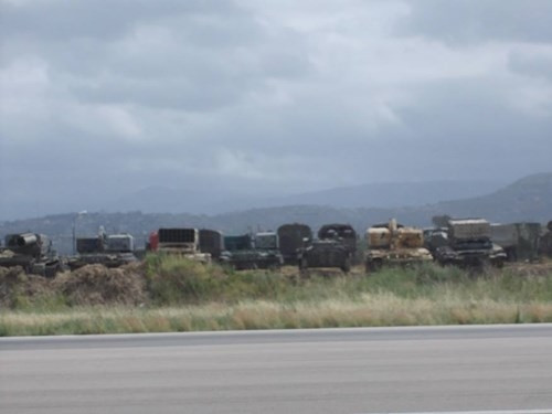 Chiếc tàu vận tải nói trên được xác định là Sparta IV, khi đi qua Eo biển Bosphorus tàu chở theo nhiều vũ khí hạng nặng. Một số vũ khí này có thể được nhìn thấy trên mặt boong tàu. Trong đó phần lớn là xe tăng chiến đấu T-62M và pháo nhiệt áp TOS-1A.