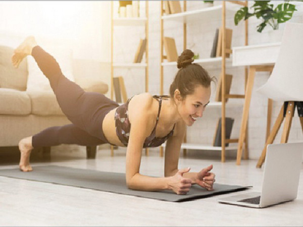 Lưu ý, tập luyện rất tốt cho sức khỏe nhưng không nên tập “cố” thời điểm những cơn gút tấn công. Lúc này, bạn nên nghỉ ngơi, tĩnh dưỡng, làm theo hướng dẫn của bác sĩ để đảm bảo sức khỏe.