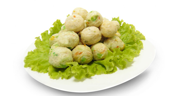 Đáng lưu ý, formaldehyde khi đi vào cơ thể gây kích ứng niêm mạc đường hô hấp, mắt; gây ra các triệu chứng như ho, hen suyễn, hắt hơi, đau họng, thậm chí gây ung thư vòm họng. Năm 2004, Cơ quan Nghiên cứu Ung thư Quốc tế phân loại formaldehyde là một trong những chất gây ung thư.