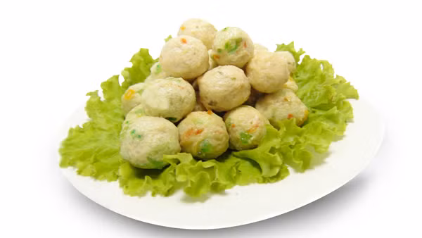 Đáng lưu ý, formaldehyde khi đi vào cơ thể gây kích ứng niêm mạc đường hô hấp, mắt; gây ra các triệu chứng như ho, hen suyễn, hắt hơi, đau họng, thậm chí gây ung thư vòm họng. Năm 2004, Cơ quan Nghiên cứu Ung thư Quốc tế phân loại formaldehyde là một trong những chất gây ung thư.